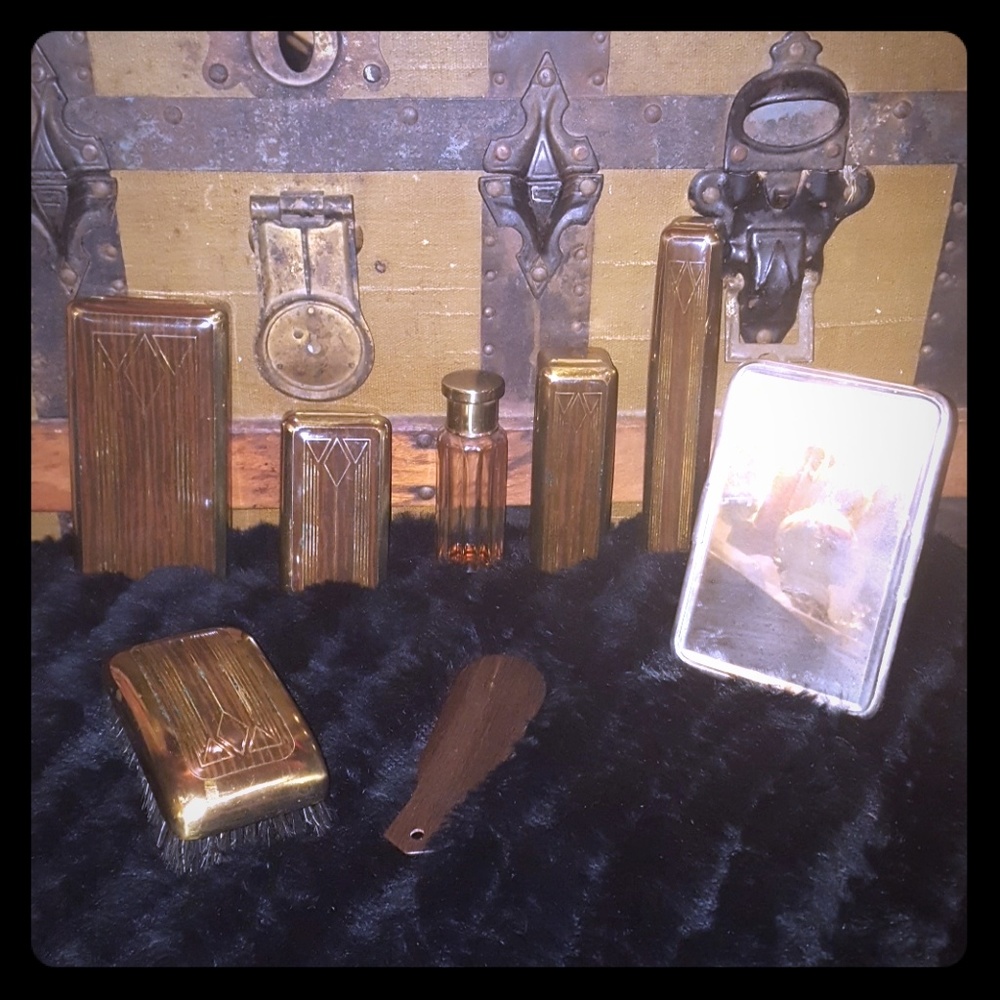 Vintage Talon Art Deco 1940's Grooming Travel Kit